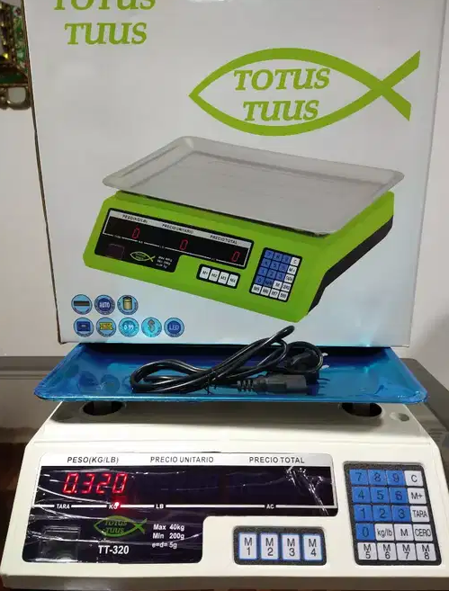 BASCULA TIPO GRAMERA 40KL digital recargable tottus - Imagen 2
