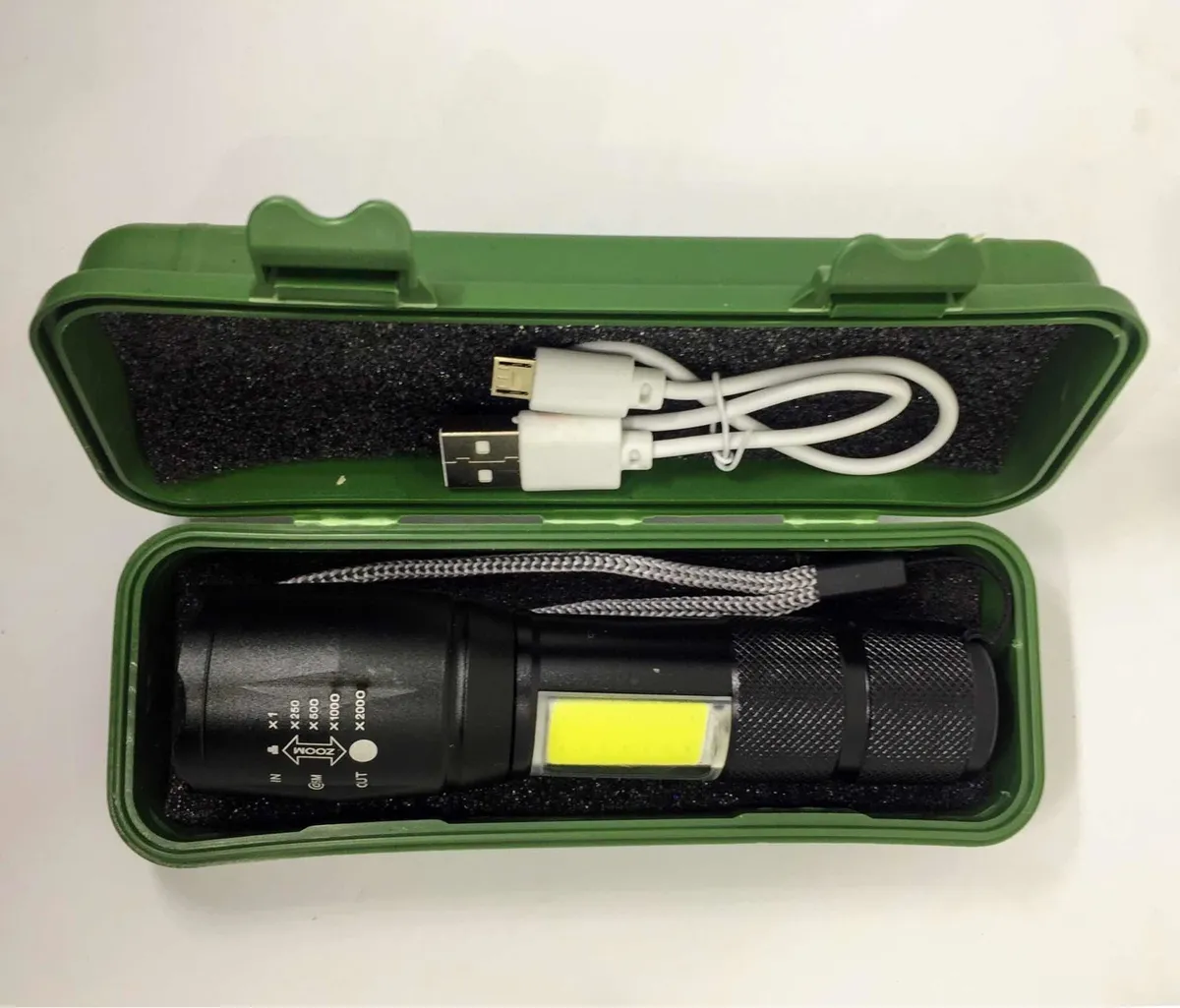 LINTERNA CAMPING TACTICA T6-30 Recargable Ultra Light - Imagen 3