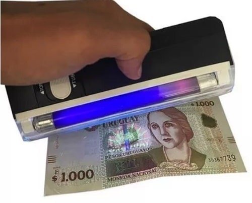 LAMPARA DETECTOR BILLETES FALSOS UV LINTERNA handhekd blackligth