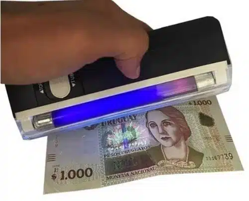 LAMPARA DETECTOR BILLETES FALSOS UV LINTERNA handhekd blackligth