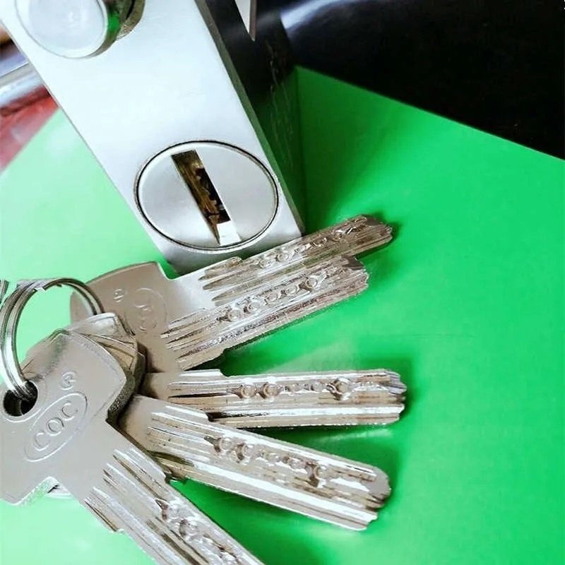 CANDADO anti cizalla blindado fY 84mm acero niquelado 4llaves tipo bancario - Imagen 5