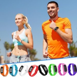 RELOJ MANILLA PODOMETRO